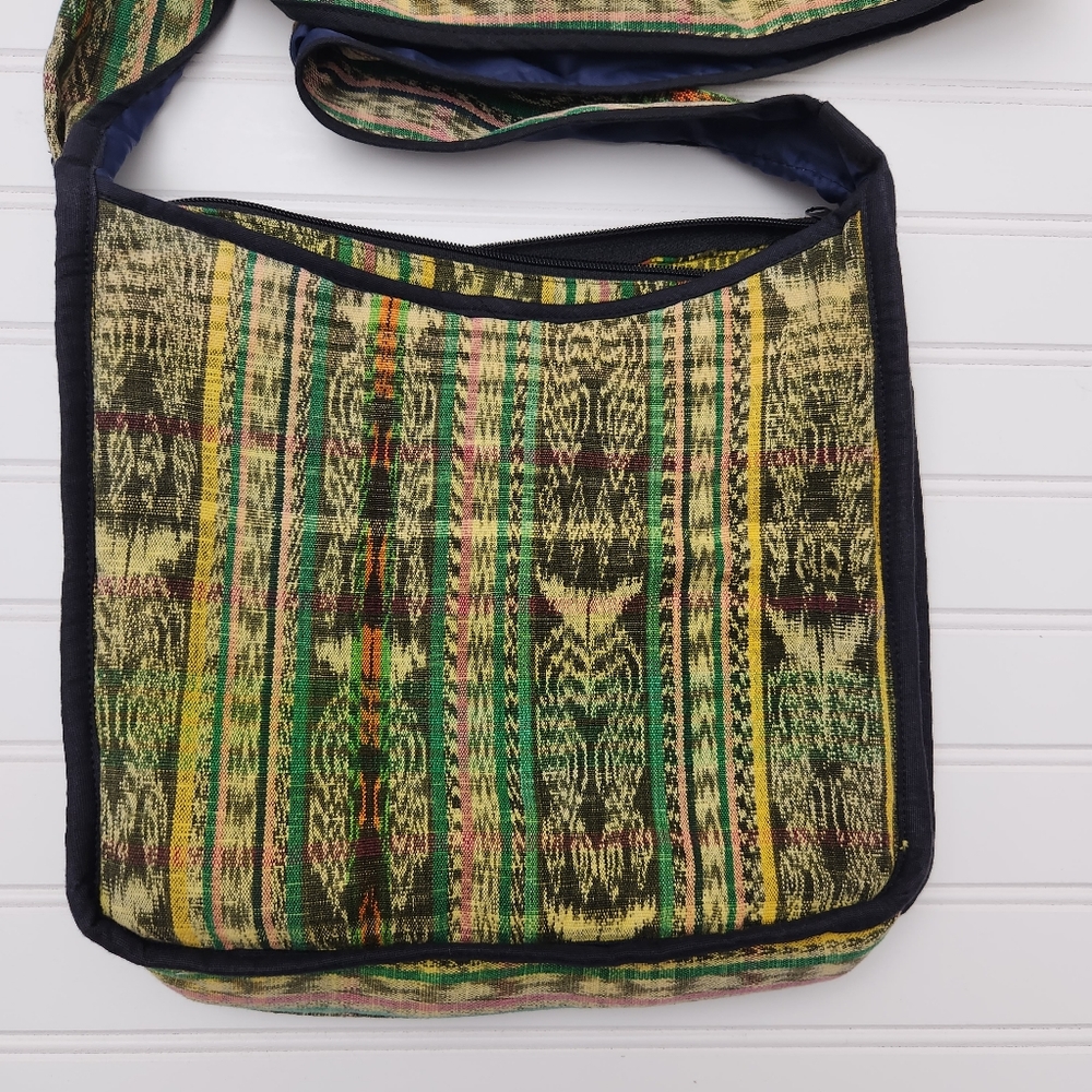 Cross Body Multi-Color Embroidered Purse - Picture 3 of 12